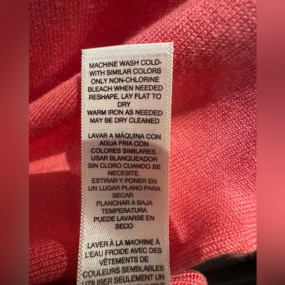 NWT - White House Black Market Knit Button Down (Snaps) Top - Size Medium - Picture 5 of 6